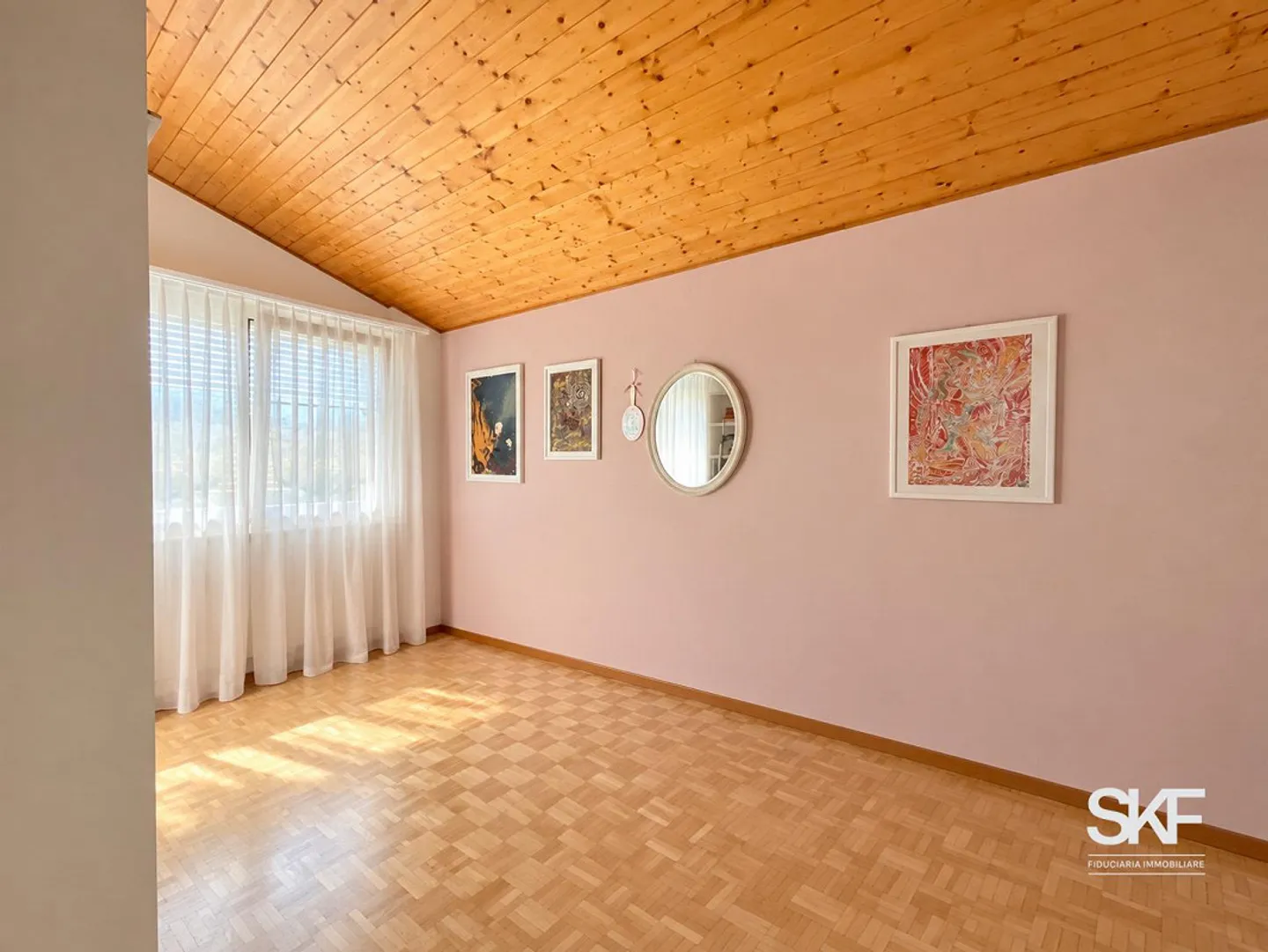 SAN PIETRO DI STABIO - MAISON INDIVIDUELLE MERVEILLEUSE - Photo 12 sur 24