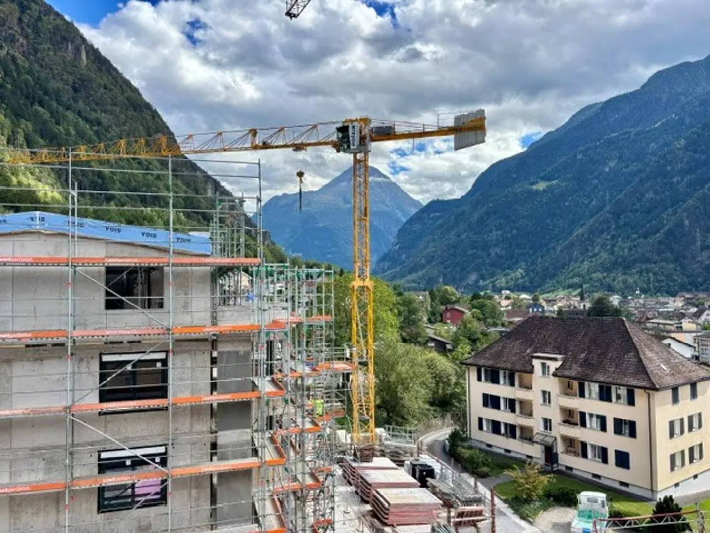 Modern 4.5-room apartment above the rooftops of Erstfeld - Photo 12 of 12