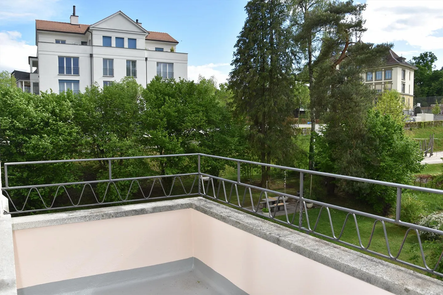Appartamento confortevole con 4 stanze vicino a Rosengarten - Foto 3 di 16