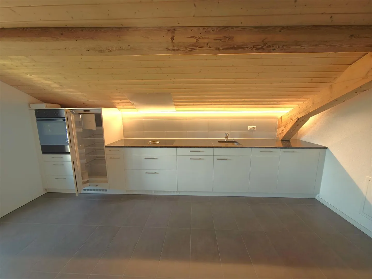 Appartamento 2.5 stanze - Foto 3 di 6