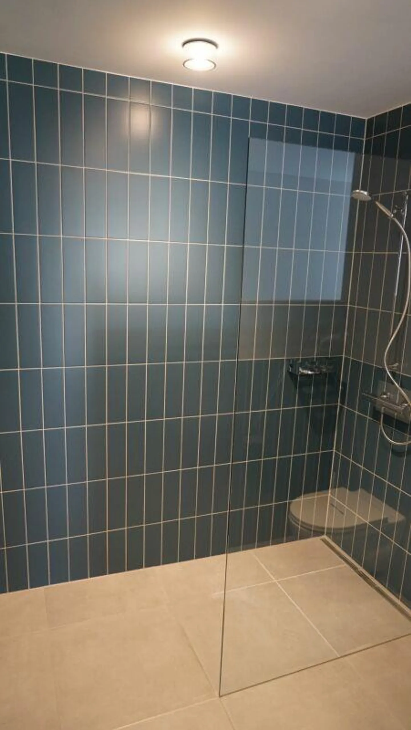 Exclusive new apartment in first occupancy - Photo 8 of 12