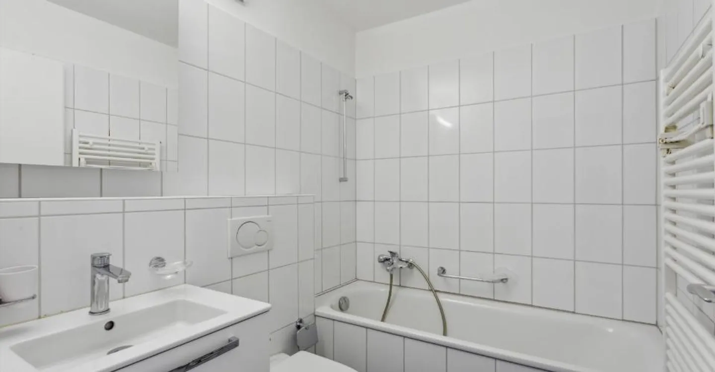 2-room apartment - close to amenities - Photo 6 of 9