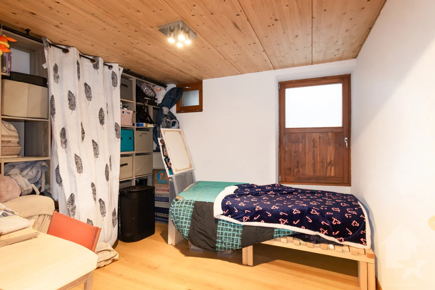 Renovated barn of 4.5 rooms of 107 m2 living space with a garden of 40 m2 - Photo 13 of 15