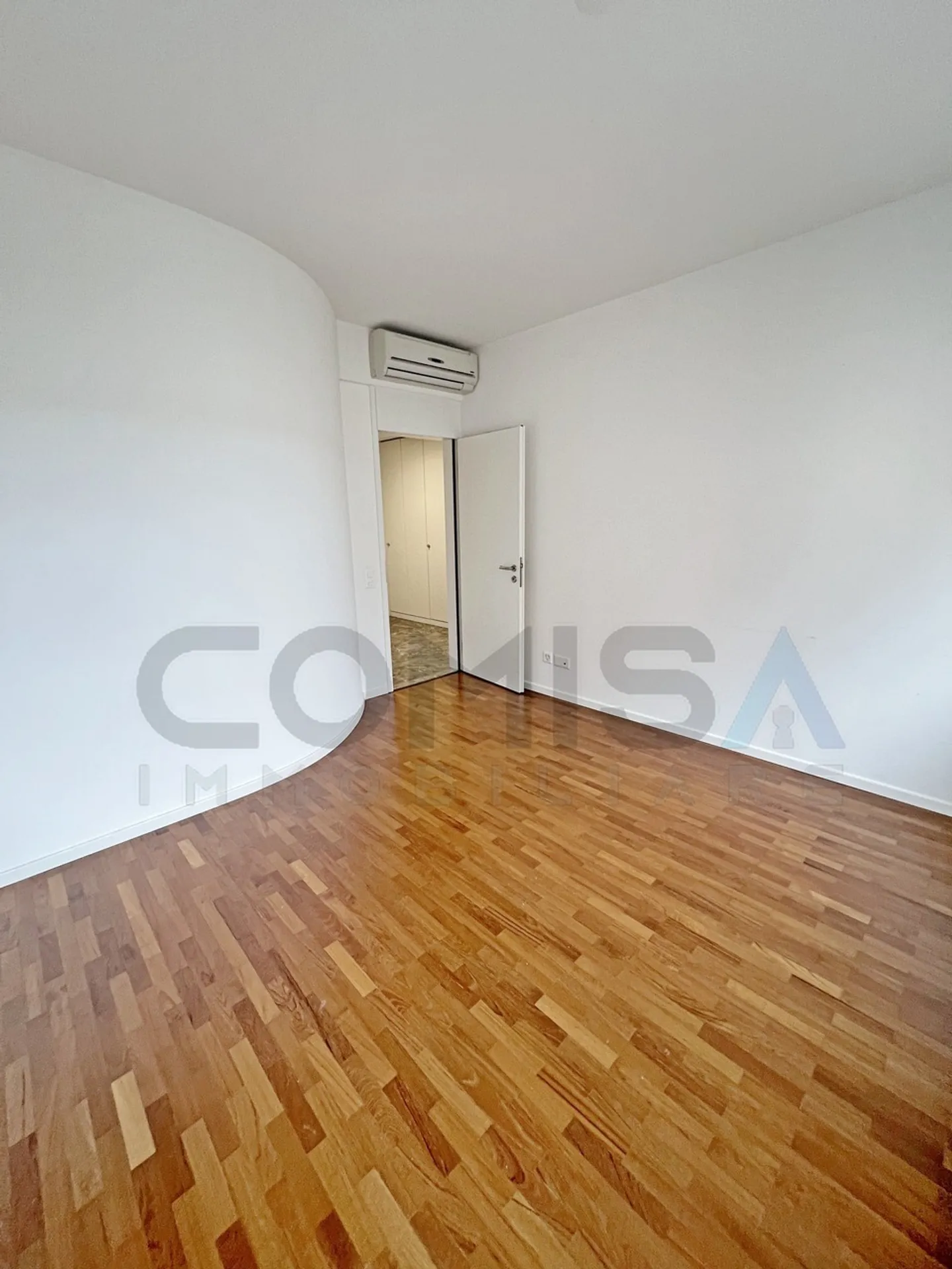 Wohnung mieten - Foto 8 von 13