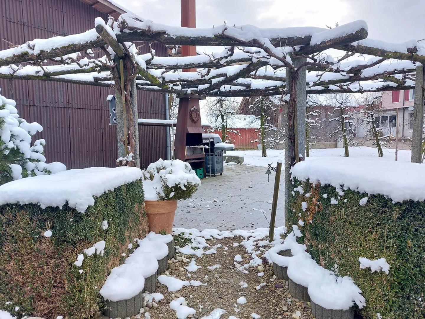 Con molto spazio sia all'interno che all'esterno - Foto 12 di 12