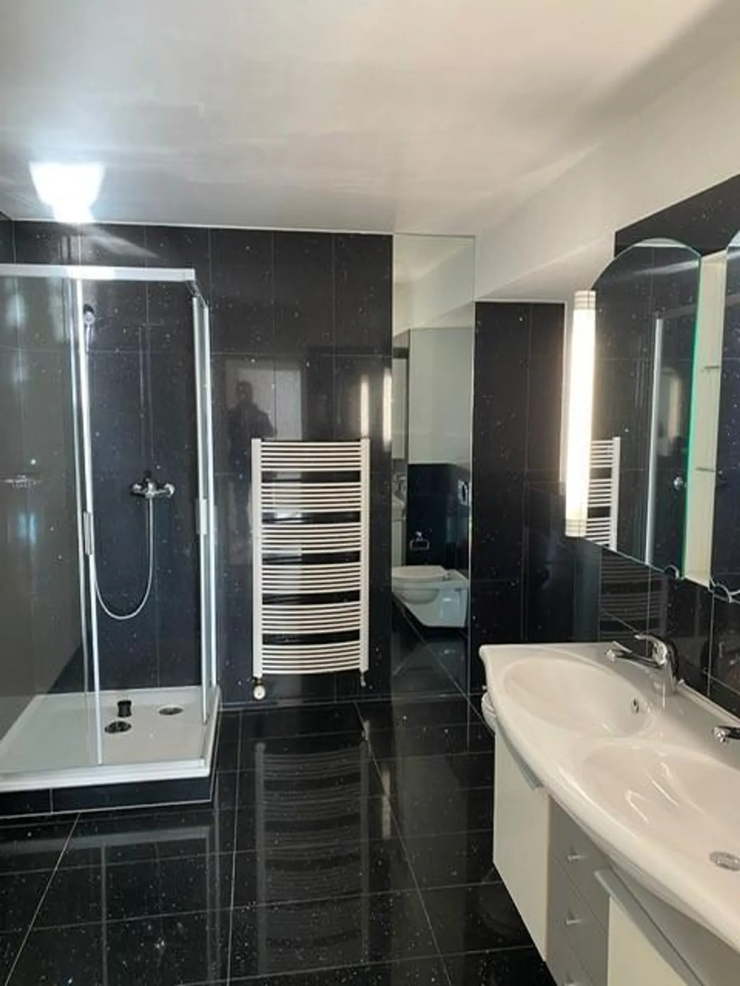 Magnifique appartement de 5,5 pièces avec vue à Muri b. Bern - Photo 4 sur 10