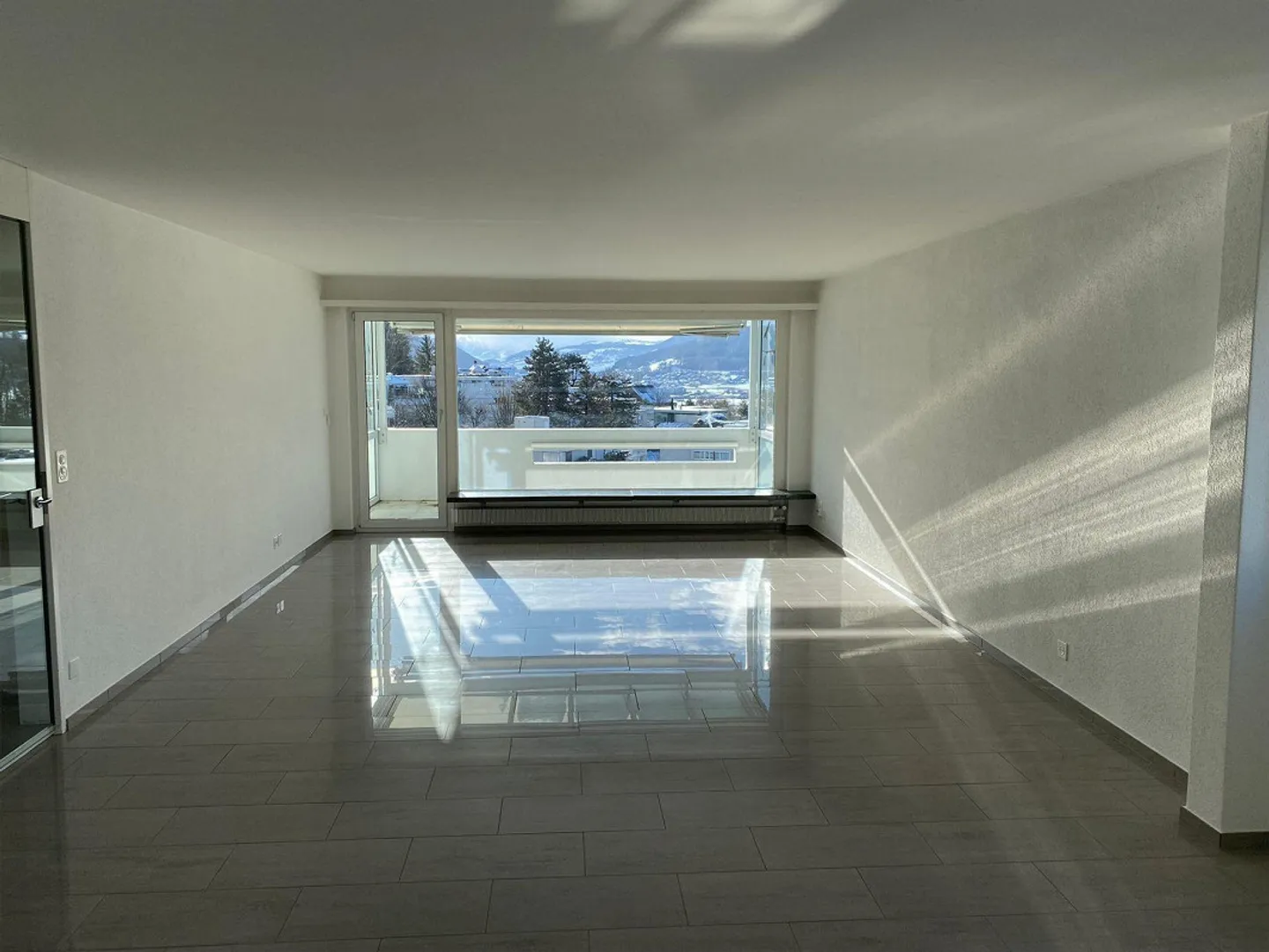 Magnifique appartement de 5,5 pièces avec vue à Muri b. Bern - Photo 7 sur 10