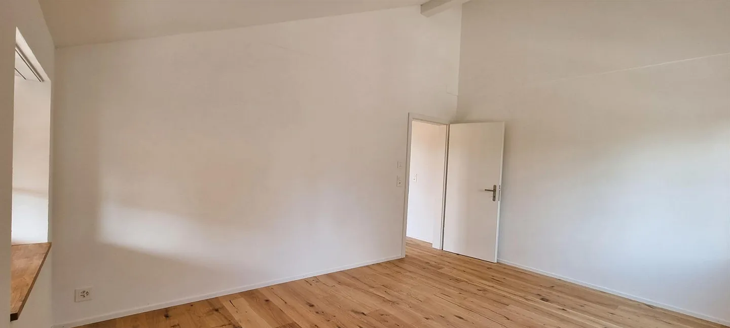 Appartamento aperto e spazioso di 3,5 stanze con vista sul verde - Foto 22 di 23