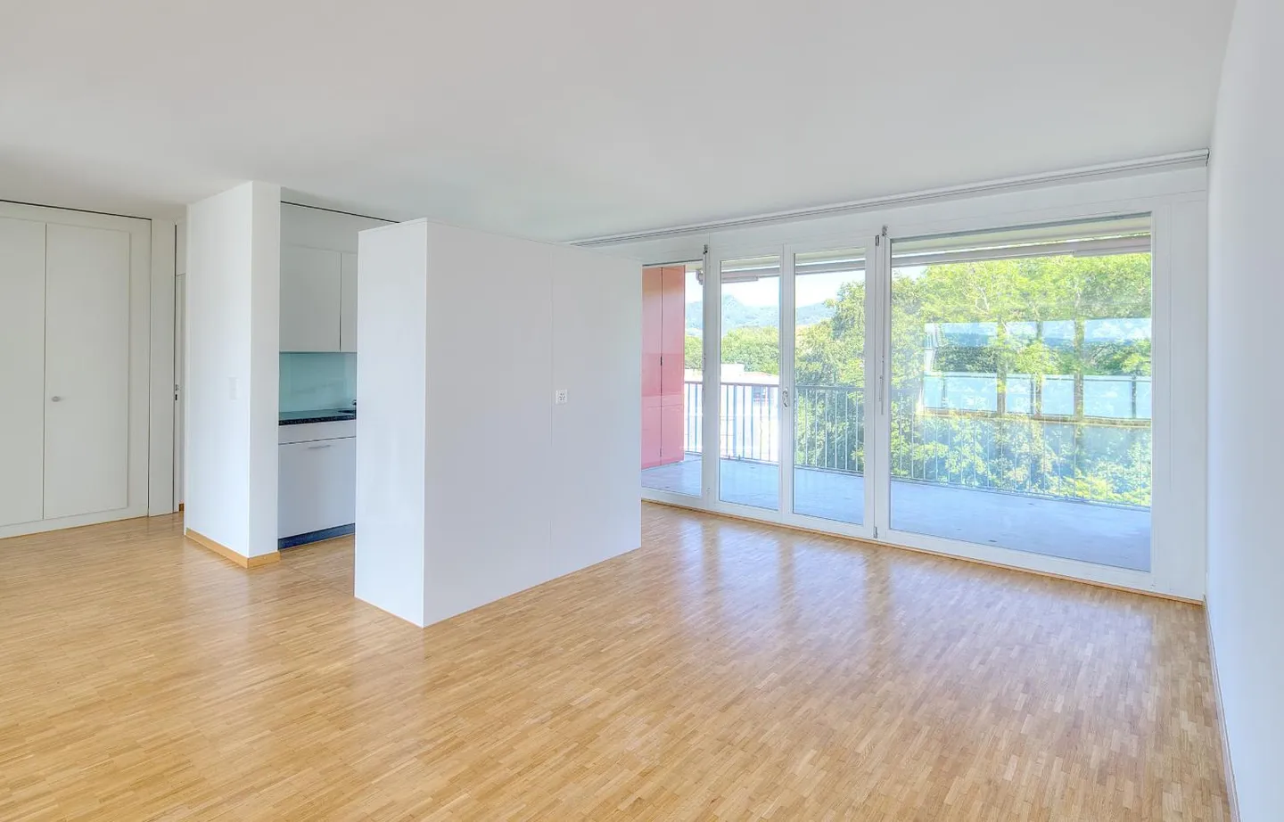 Geräumige Wohnung in zentraler Lage - Foto 4 von 9
