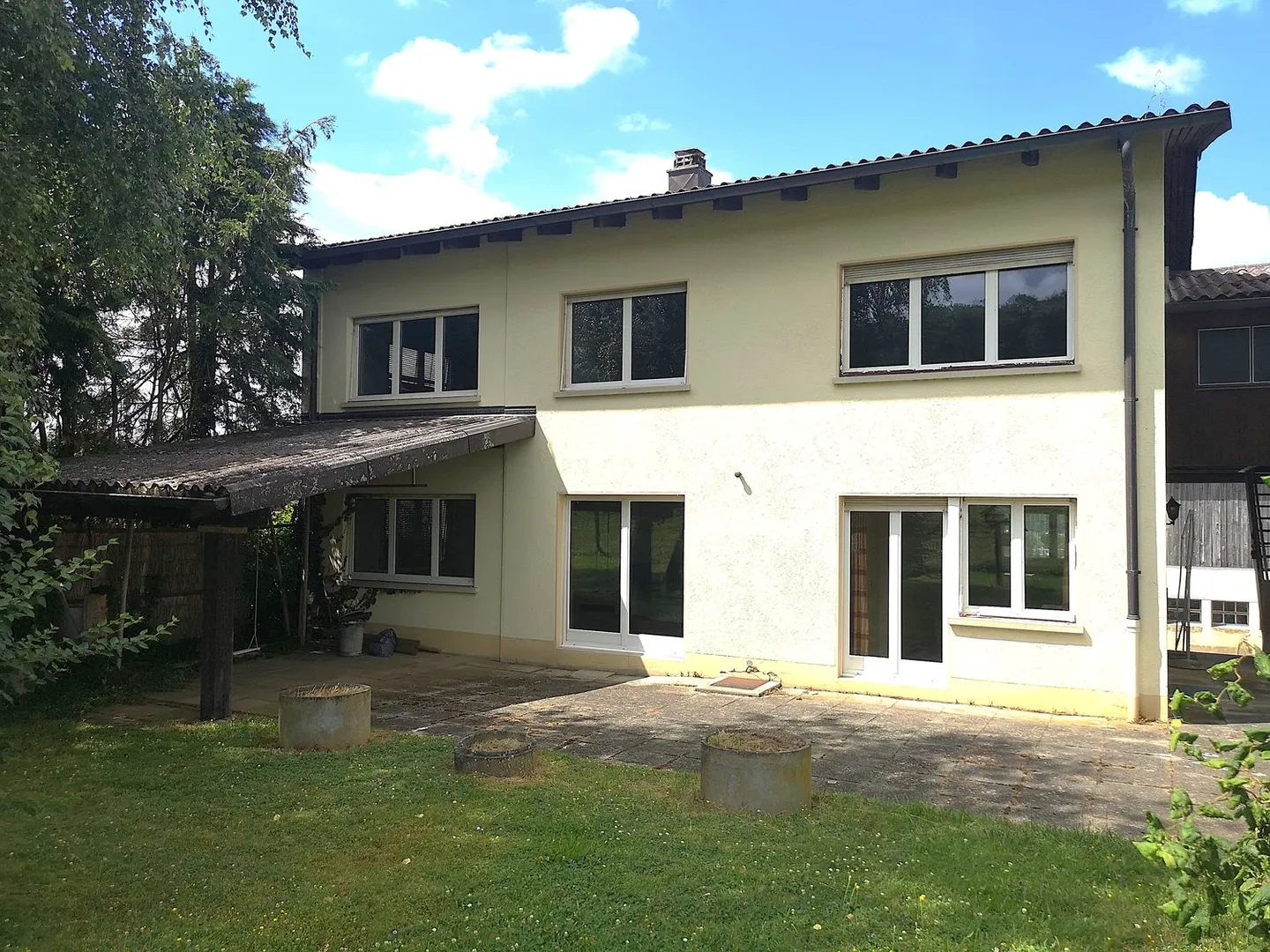 Zwei teilweise zu renovierende Häuser auf einem Grundstück von 3253m2, mit Garage/Werkstatt - Foto 13 von 45