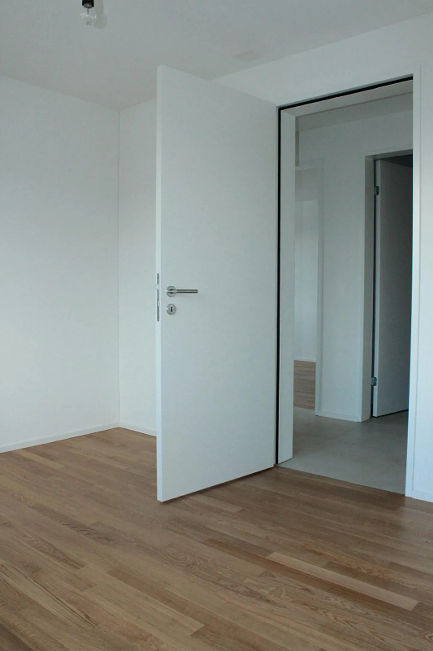 Appartamento confortevole di 4,5 stanze nel centro di Hildisrieden - Foto 9 di 12