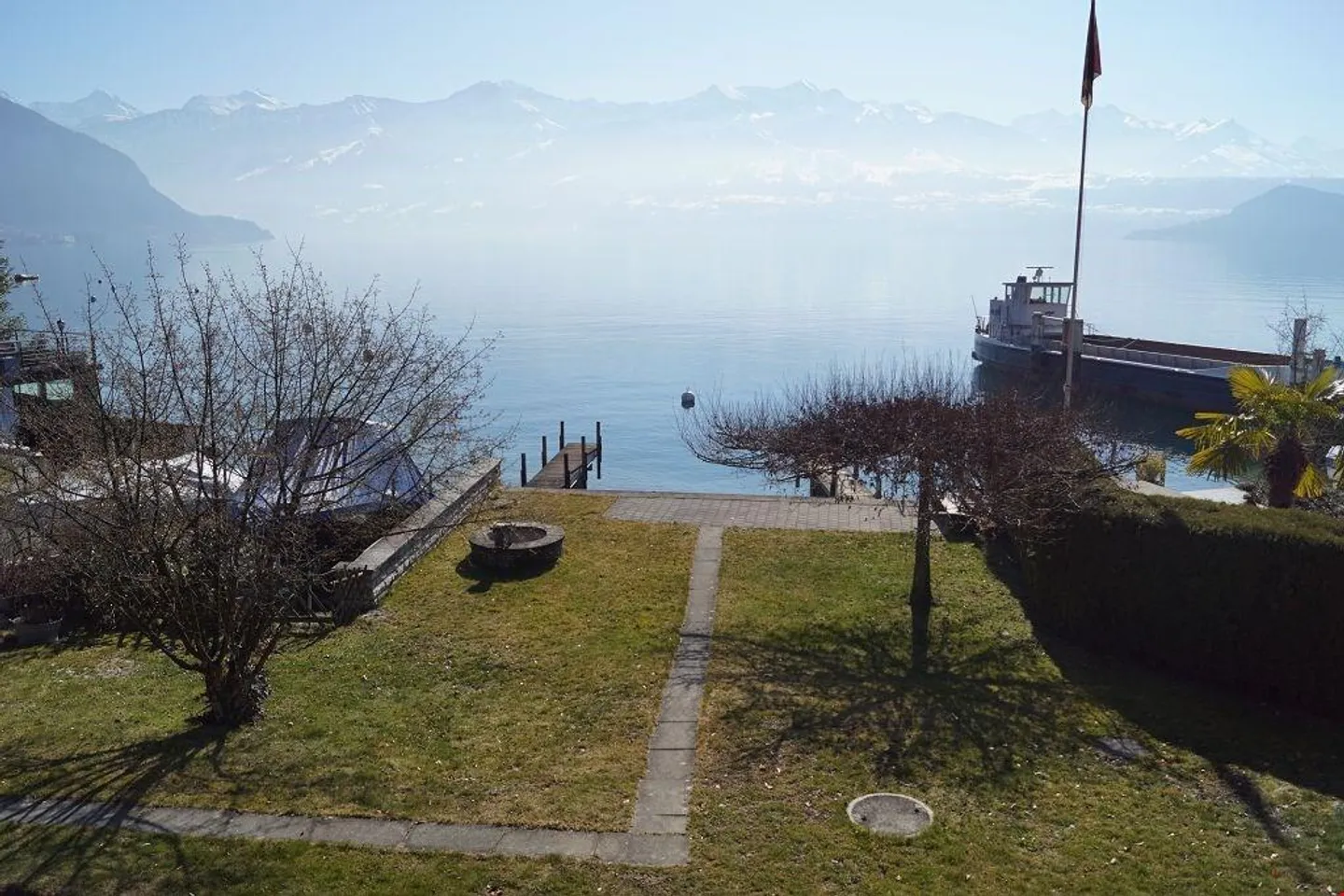 Appartamento direttamente sul lago di Thun - Foto 2 di 12
