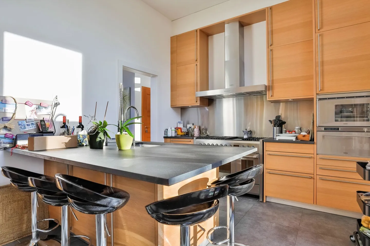 Contemporary villa with country charm - Grand-Saconnex, a stone's throw from the international district - Photo 8 of 15