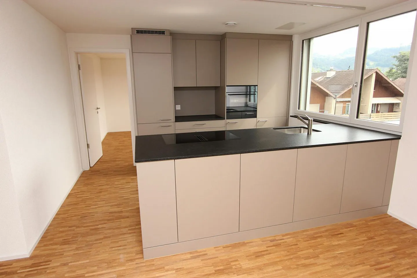 Stilvolle Wohnung mit Bergblick - Foto 1 von 6