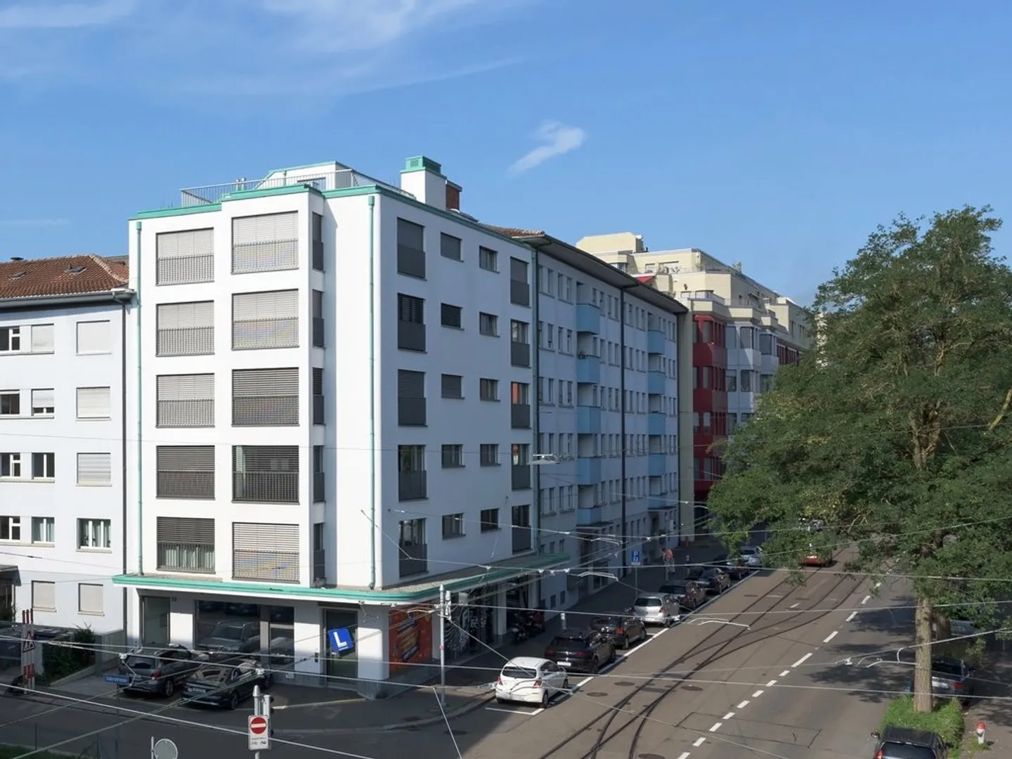Spazio commerciale in posizione privilegiata nel centro di Oerlikon - Foto 1 di 9
