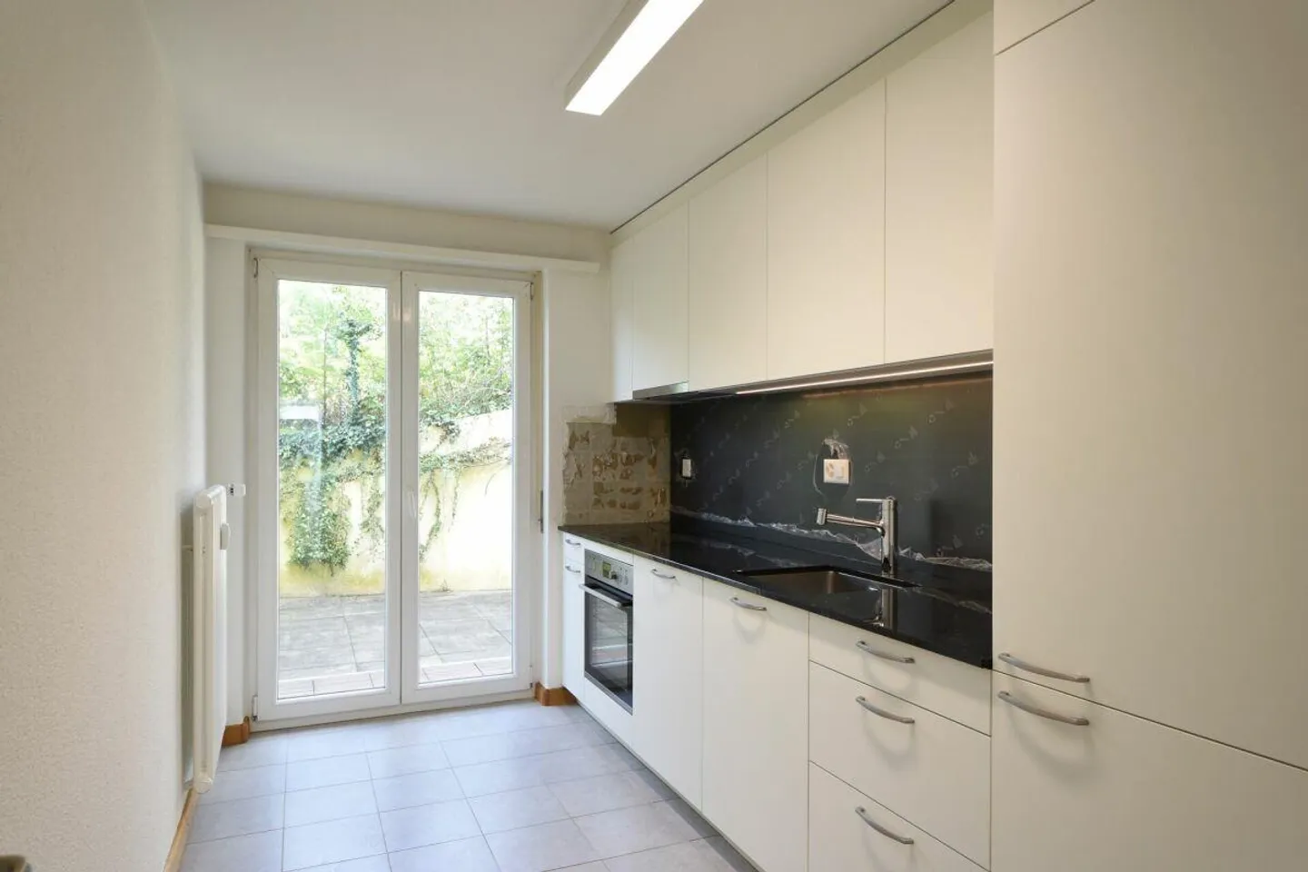 Appartement en duplex lumineux et spacieux de 4,5 pièces - Photo 4 sur 13