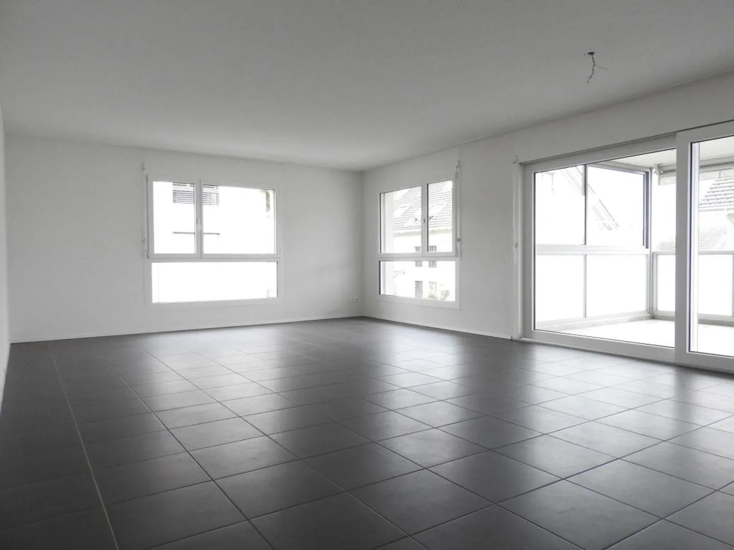 Geräumige 4.5-Zimmer-Wohnung - Foto 3 von 12