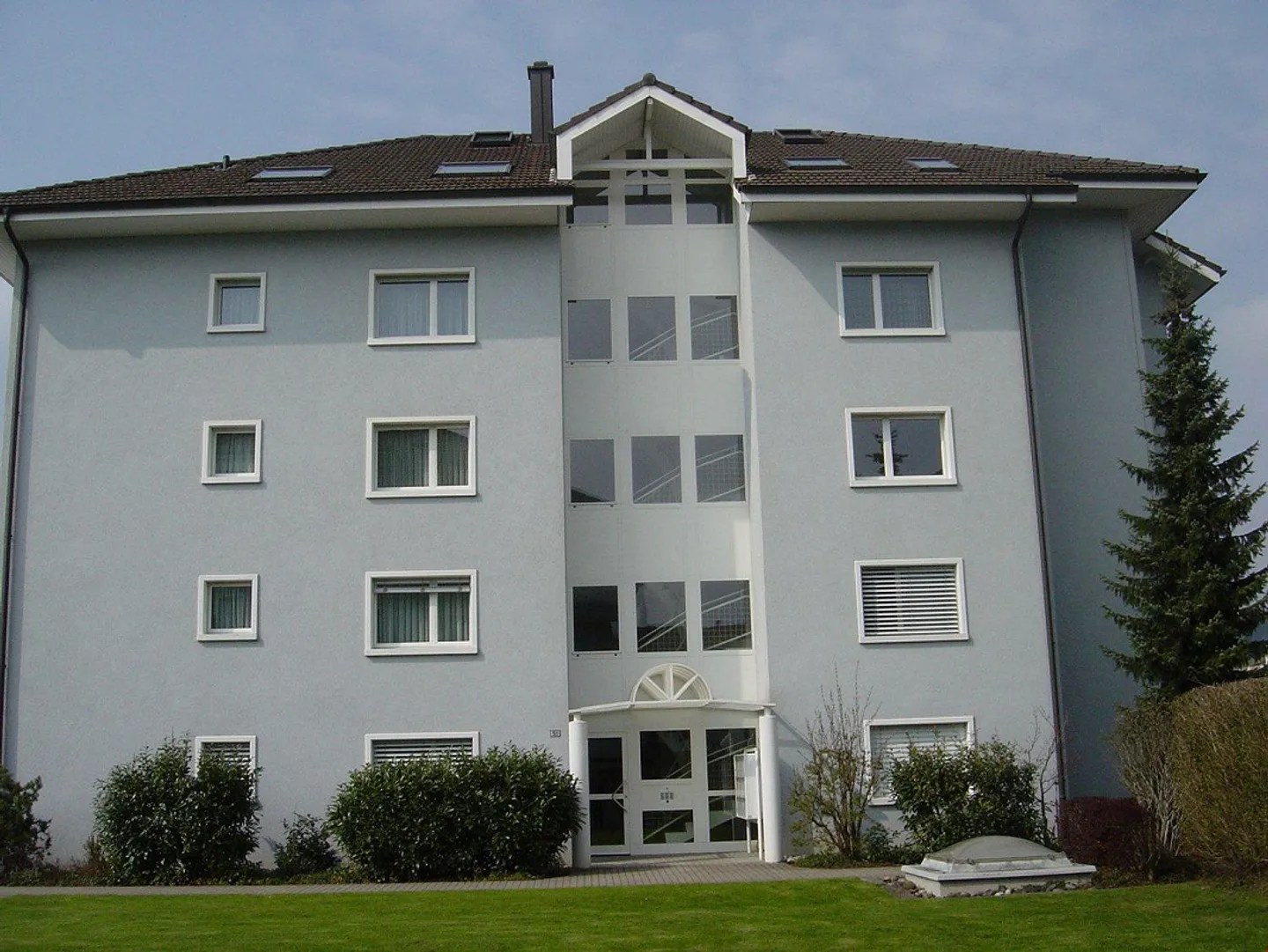 Appartamento 4.5 camere ben tenuto nel Breite-Park - Foto 3 di 19