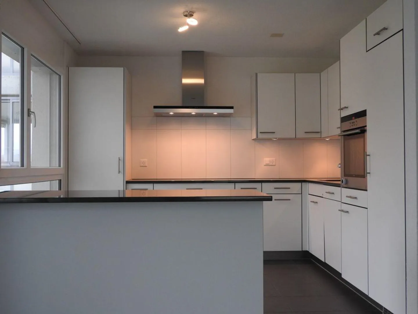 Geräumige 4.5-Zimmer-Wohnung - Foto 4 von 12