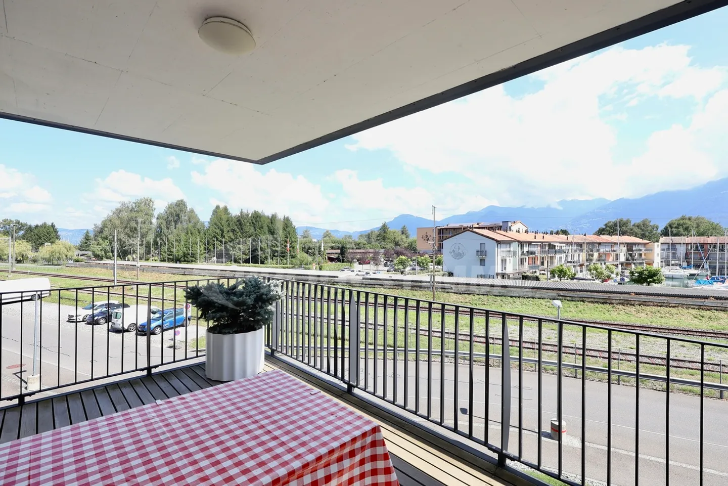 CHIC 2,5 STANZE IDEALMENTE SITUATE - Foto 6 di 9