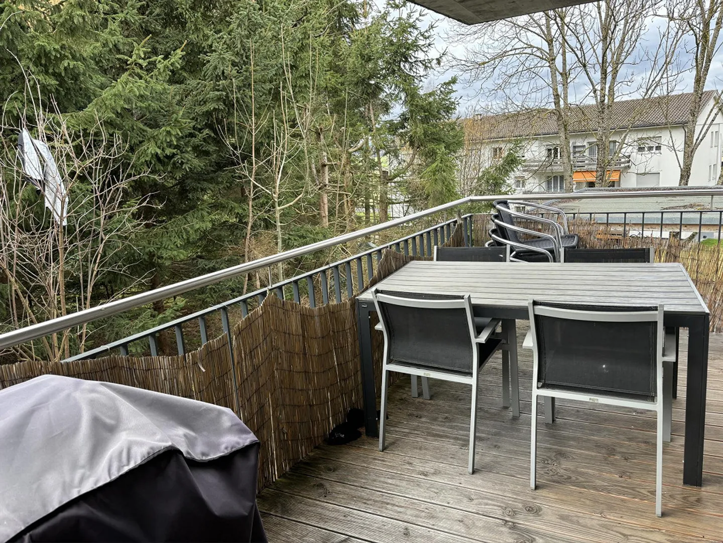 Da trasferire - Contratto di locazione per appartamento spazioso con 4 stanze (110 m²) a Far - Foto 6 di 10