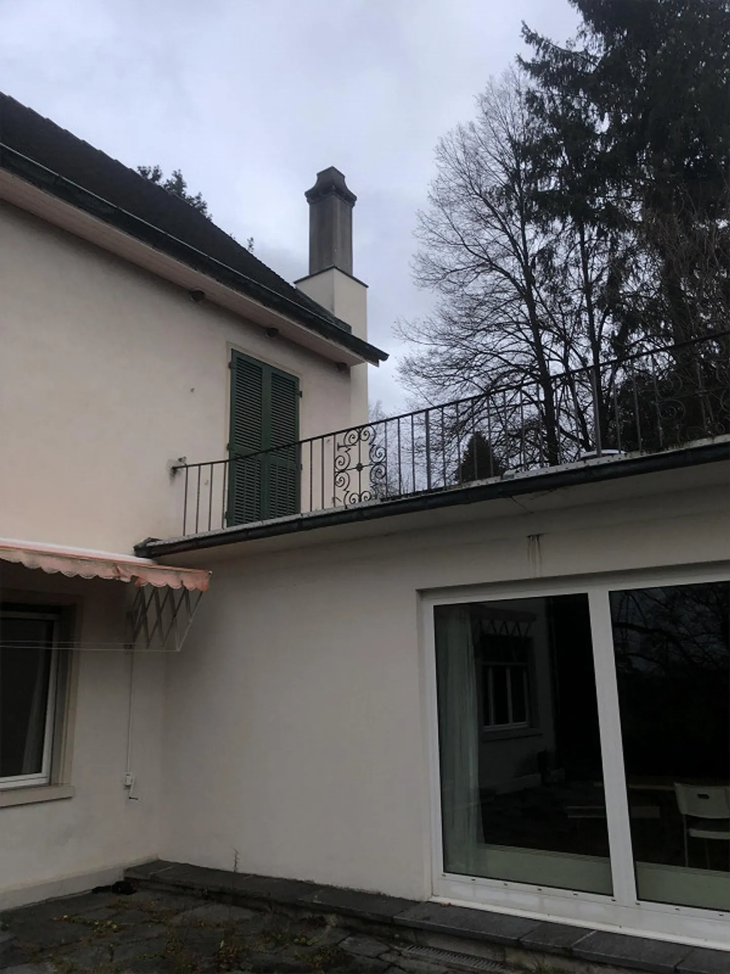 Grande maison avec 10 chambres idéale pour les ouvriers, mensuellement - Photo 3 sur 14