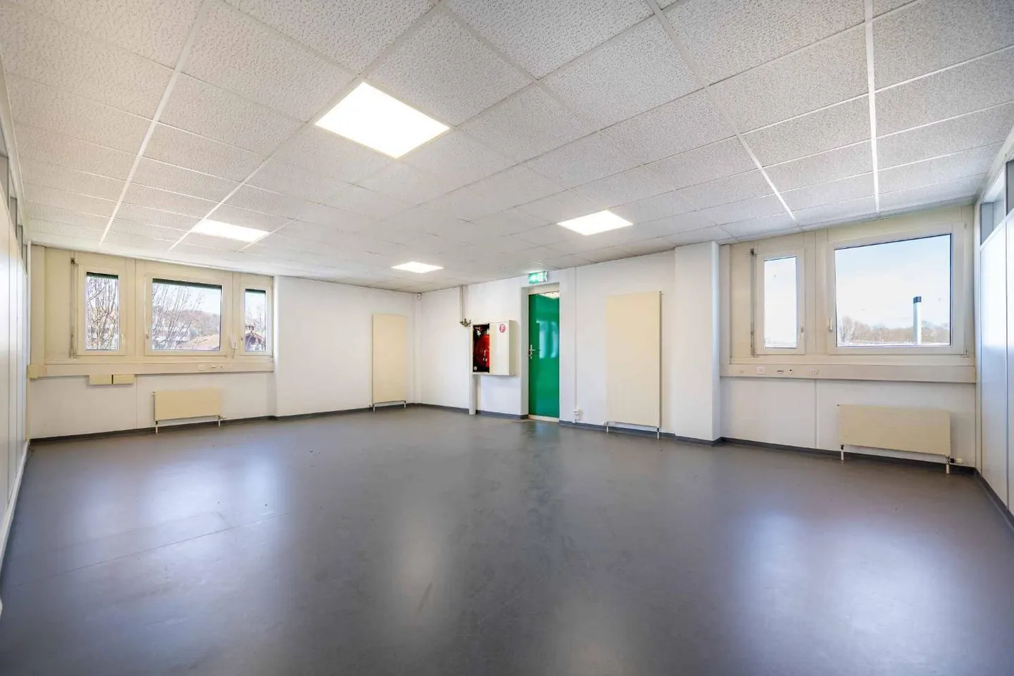 Gewerberäume mit Einfachem Zugang - Foto 4 von 5