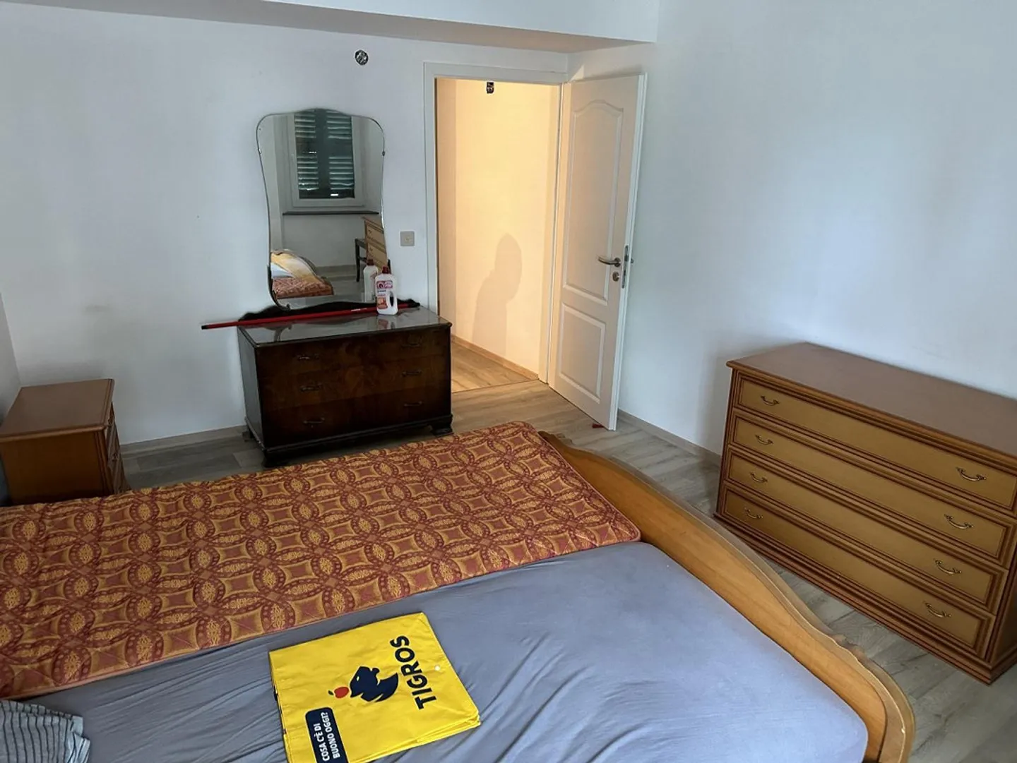 Casa di villaggio 3 1/2 locali con piccolo spazio esterno in posizione molto tranquilla e soleggiata - Foto 7 di 20