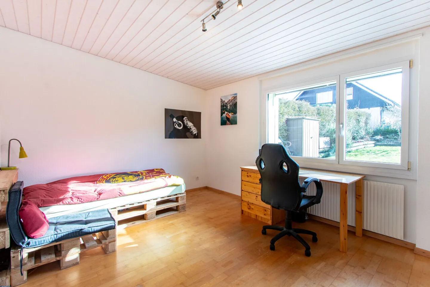 Freistehendes Einfamilienhaus in Kerzers - Foto 8 von 15