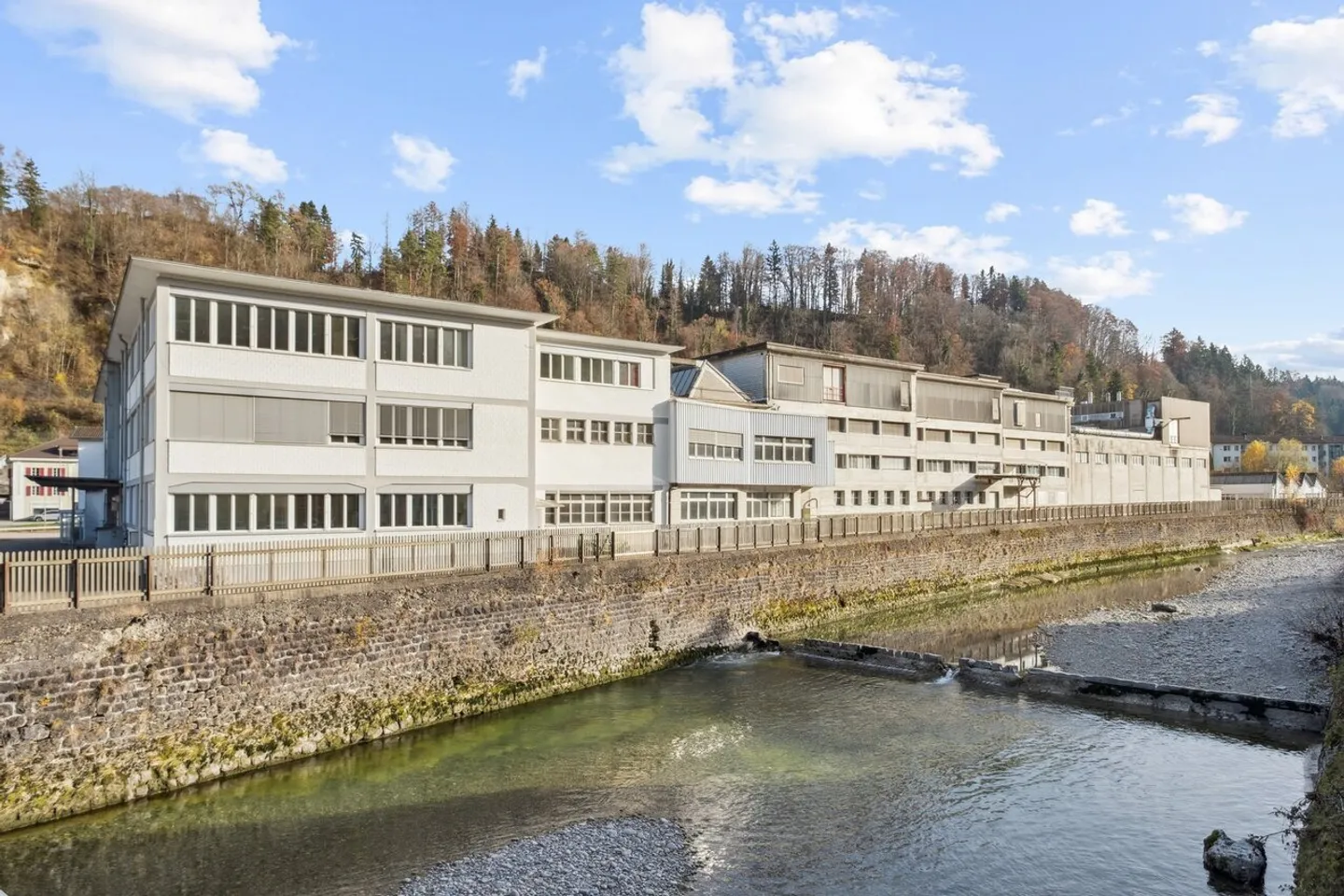 Industrielles Objekt - Foto 3 von 12