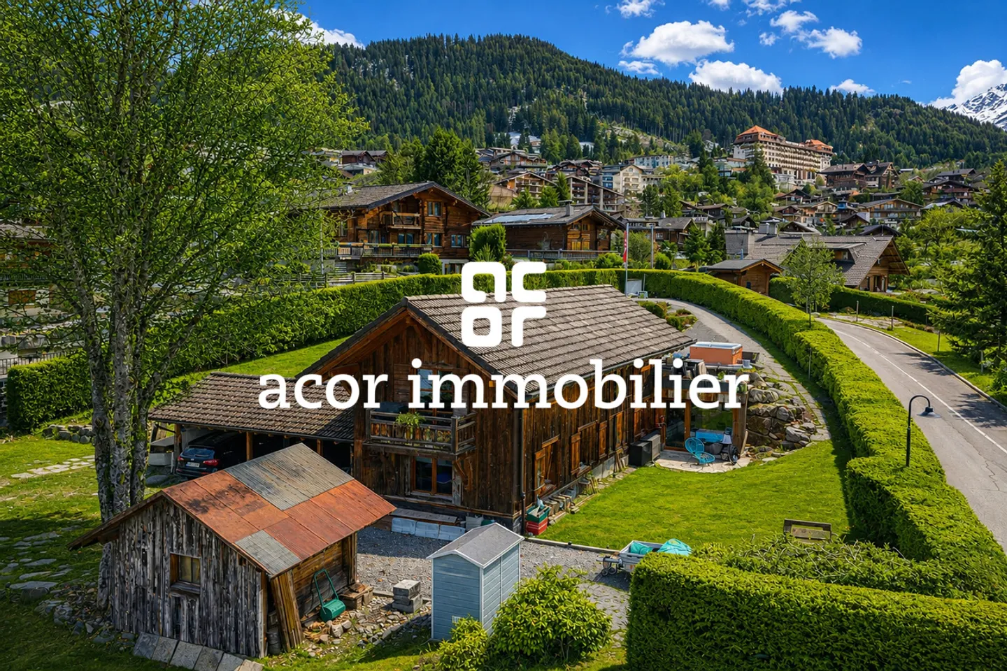 Chalet autentico e raffinato idealmente situato nel centro di Villars - Foto 1 di 6