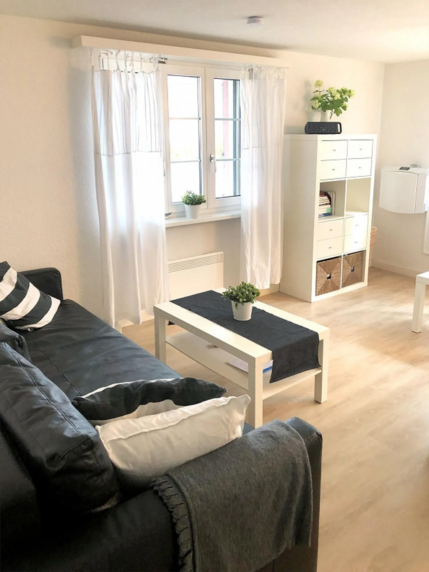 Studio Incantevole in Posizione Privilegiata - Foto 3 di 8