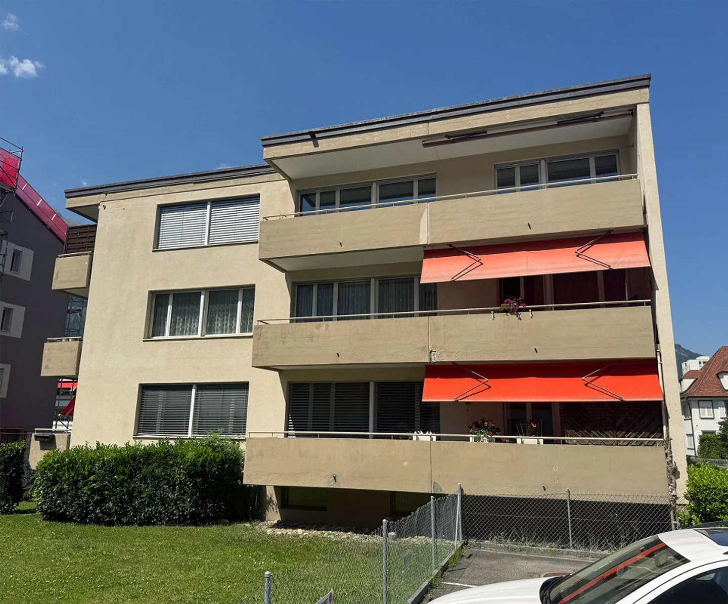 Vicino al centro e vicino alla stazione - appartamento in una posizione privilegiata - Foto 3 di 3