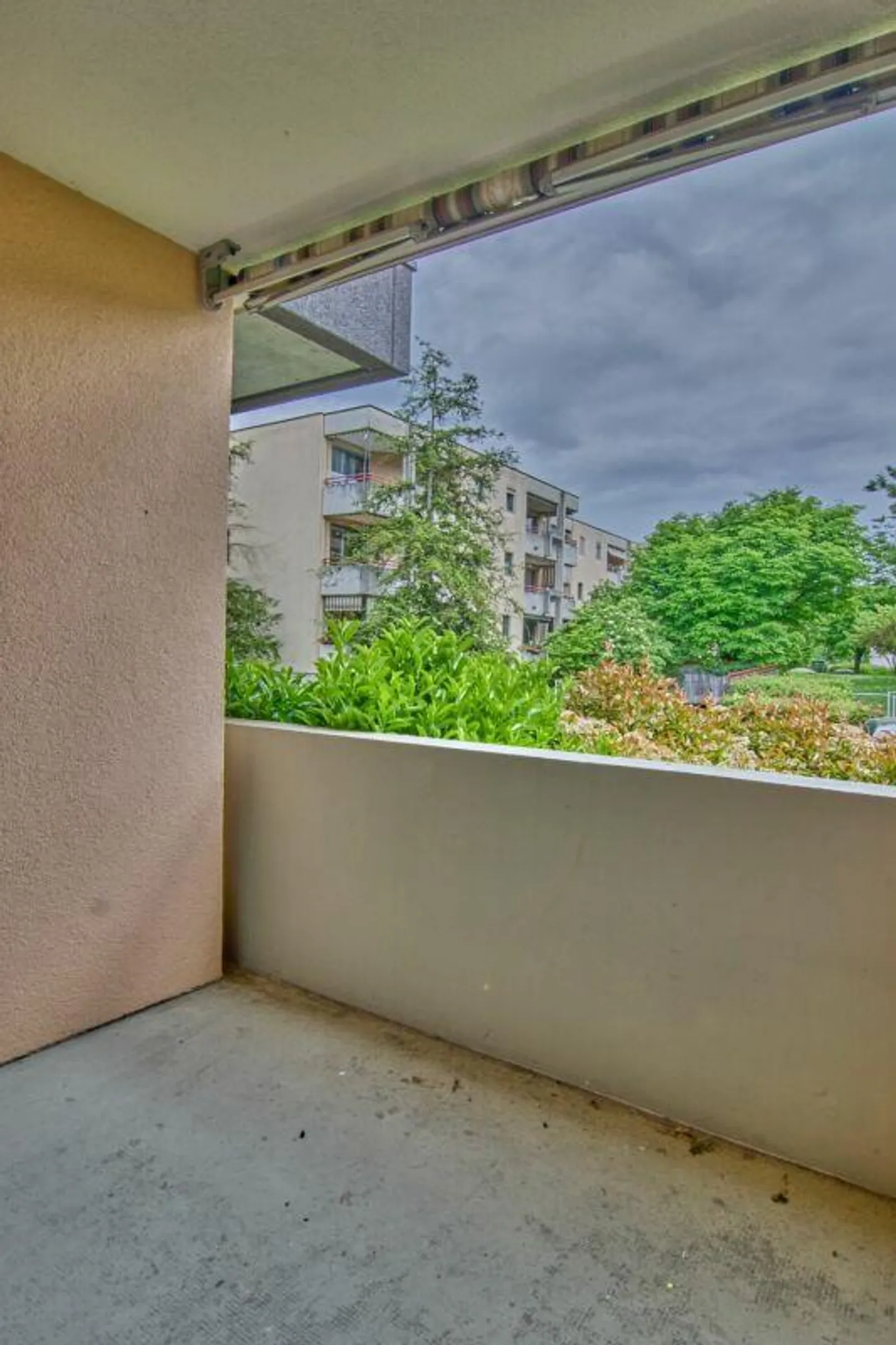 Central Genius: 3 Room Apartment including Outdoor Parking Space - Photo 10 of 12