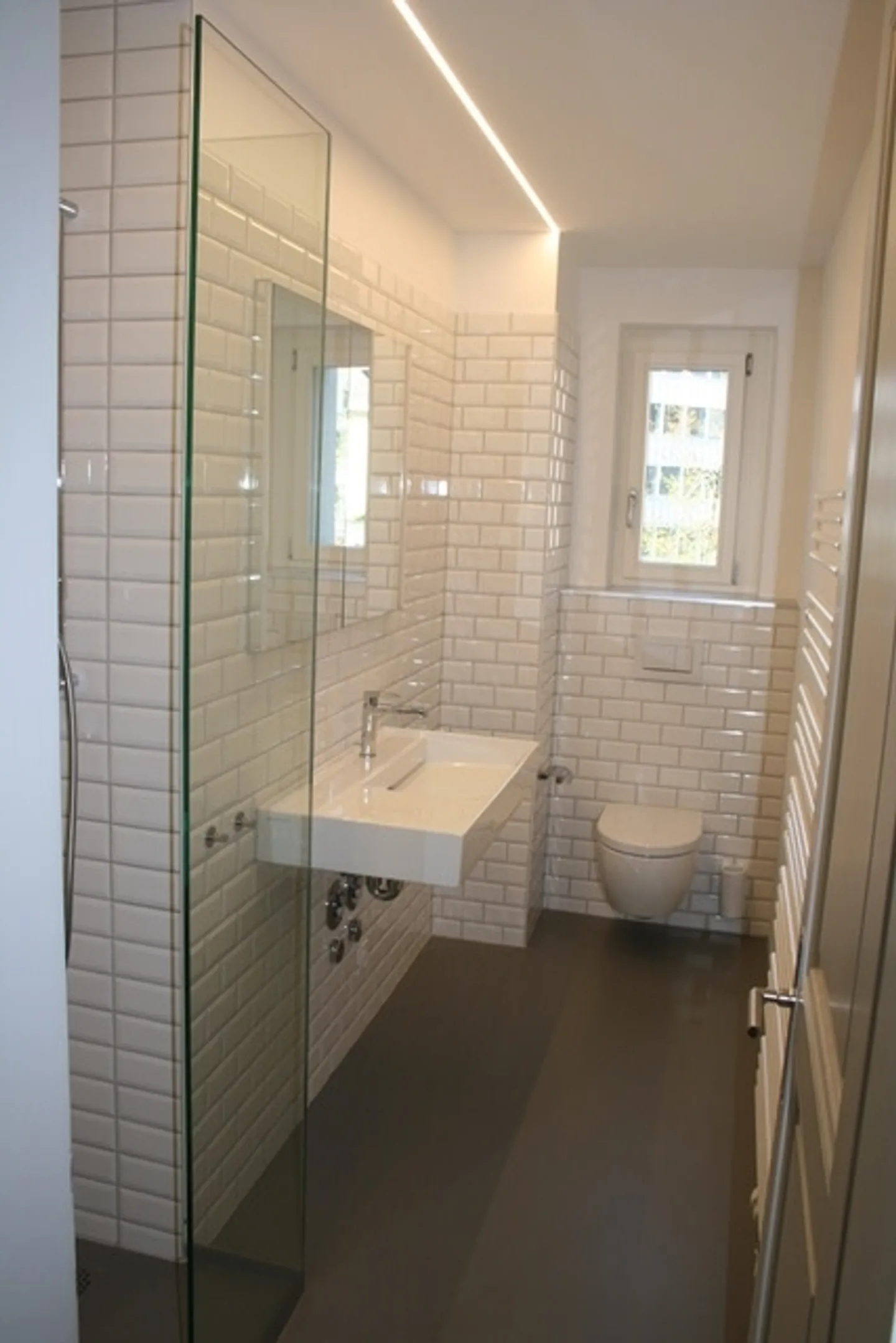 Appartamento soleggiato di 3 stanze (74m2), con balcone, completamente ristrutturato, a Breitenrain - Foto 6 di 18