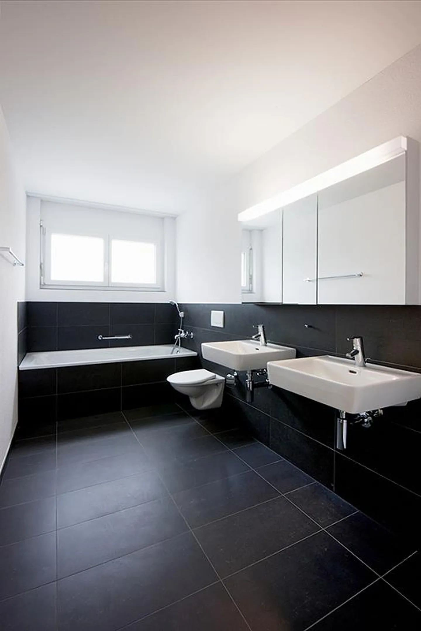 Qui sei sul lato soleggiato della vita - Foto 4 di 7