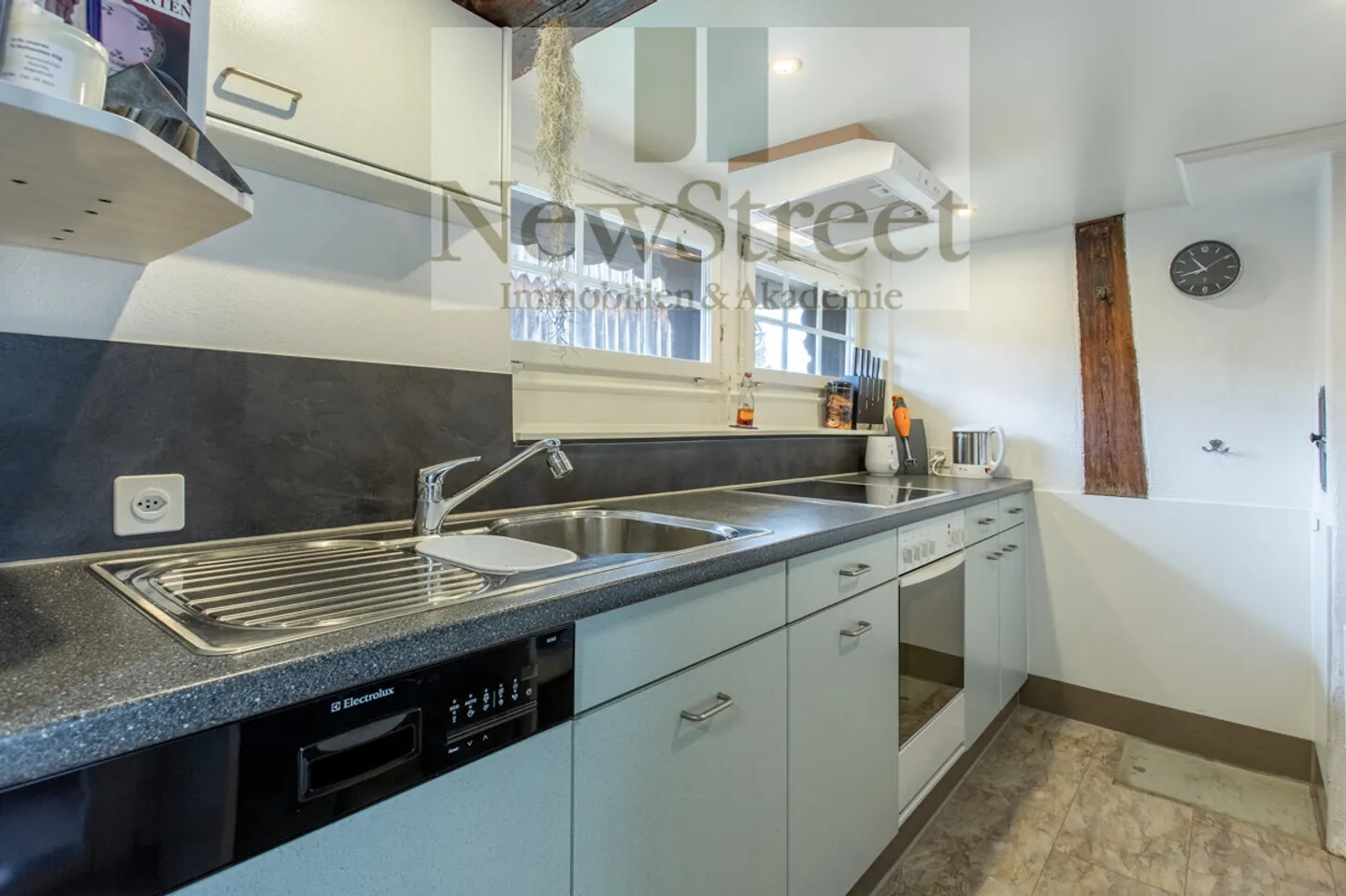 Charmantes Fachwerkhaus - Foto 2 von 9