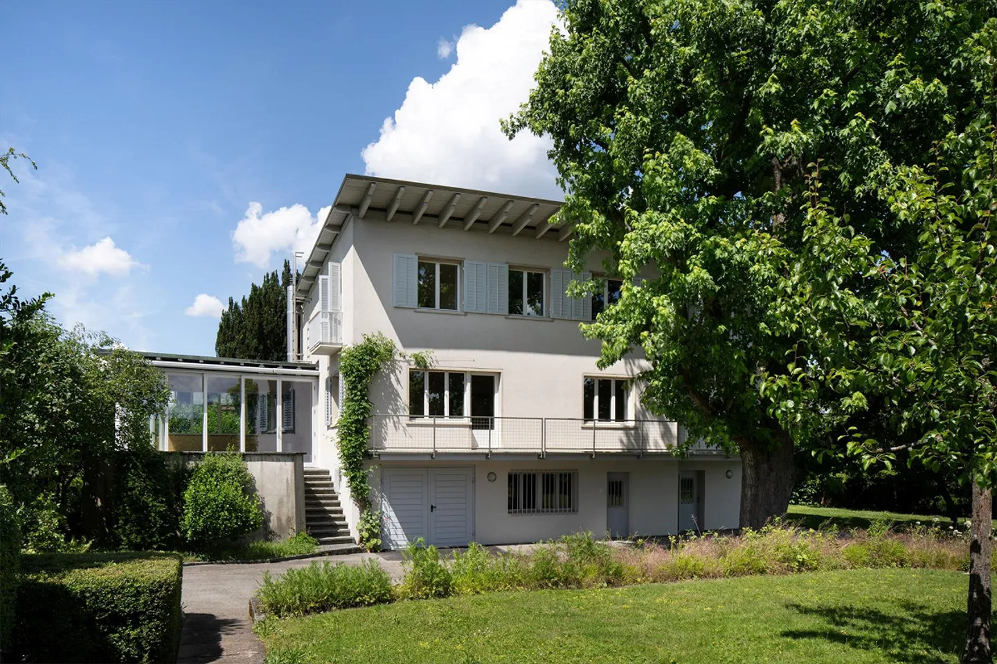 Maison individuelle avec jardin sur le Bruderholz - Photo 1 sur 14