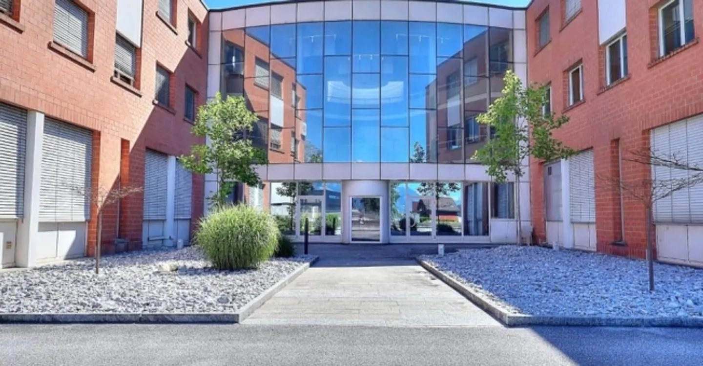 Spazio Commerciale a Valais - Foto 3 di 7