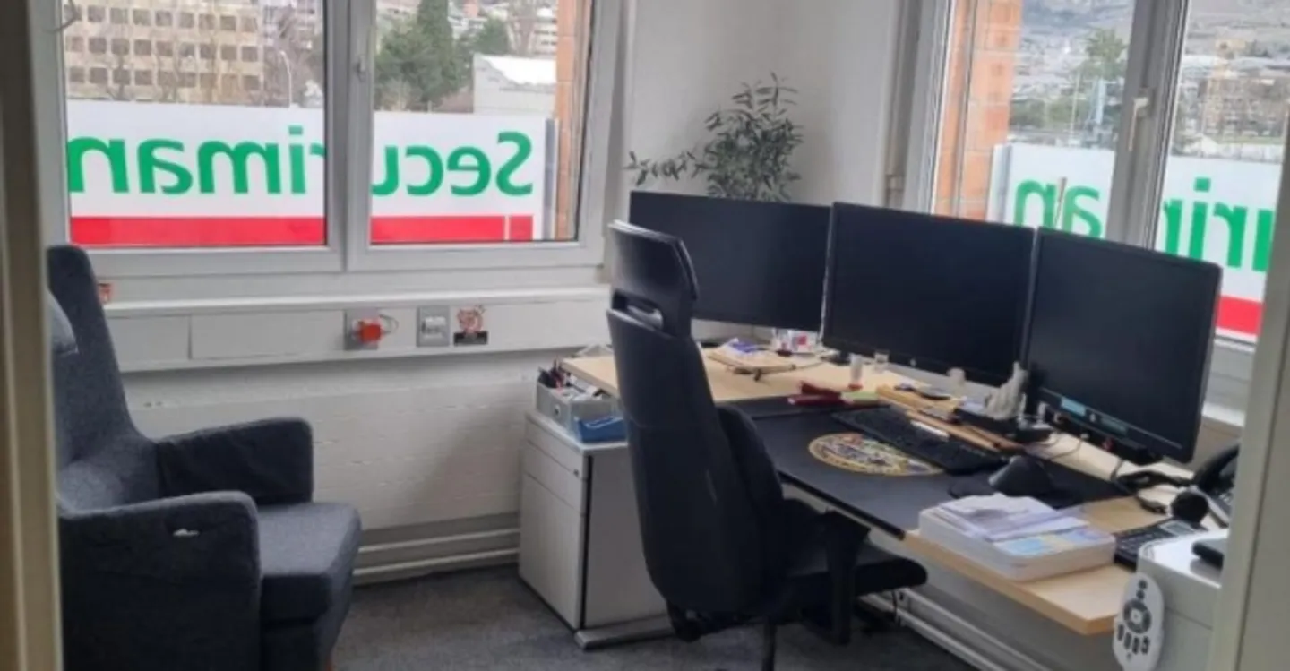 Spazio Commerciale a Valais - Foto 6 di 7