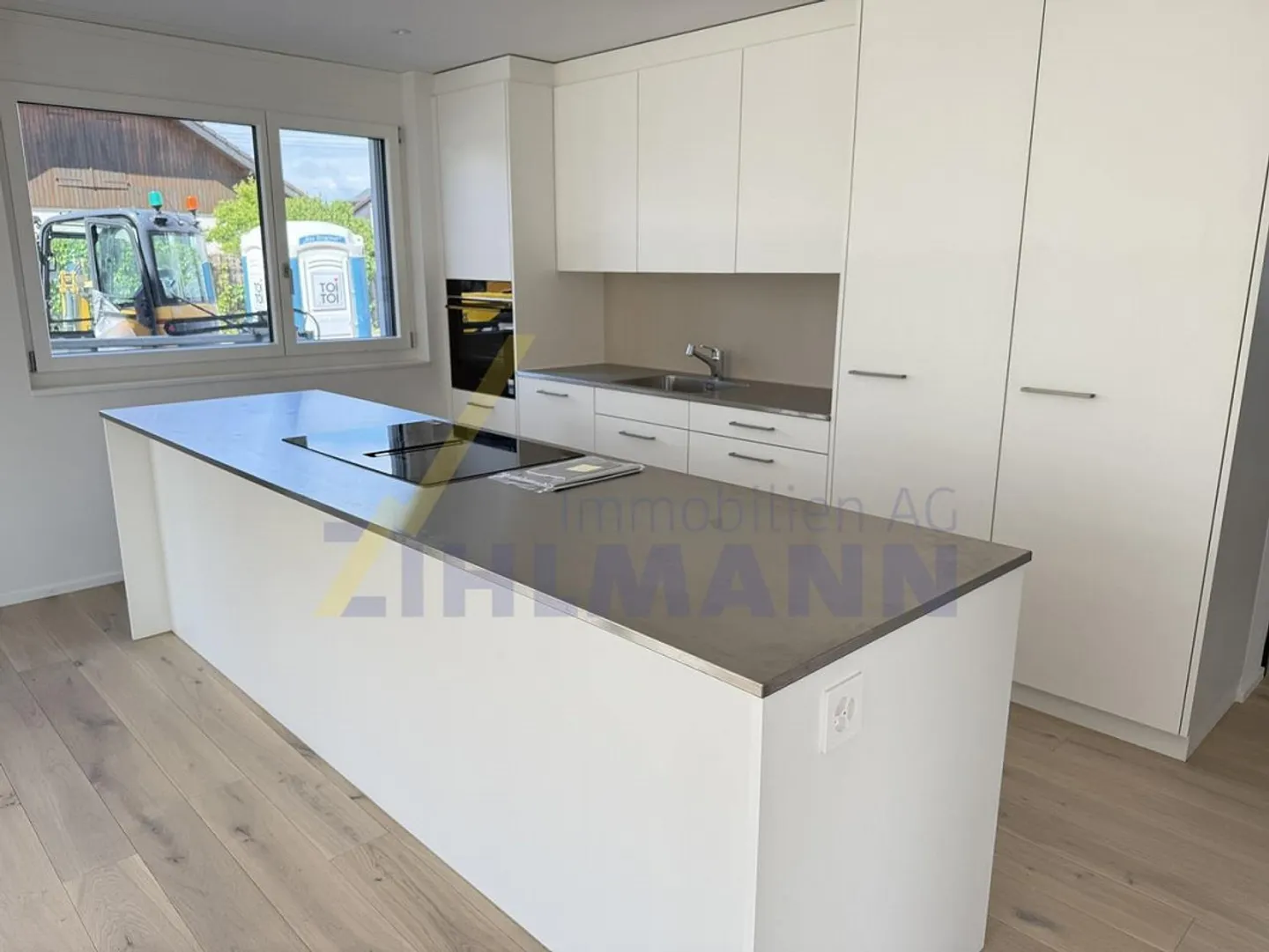 Appartement de jardin de 4,5 pièces élégant avec un grand espace extérieur - Photo 11 sur 11