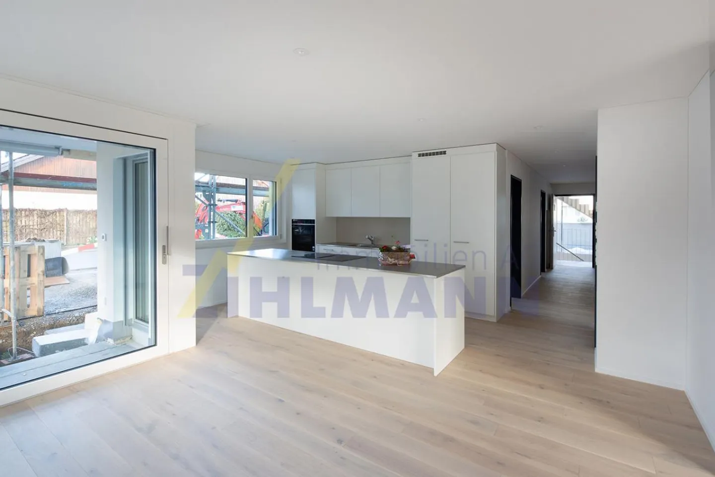 Appartement de jardin de 4,5 pièces élégant avec un grand espace extérieur - Photo 1 sur 11