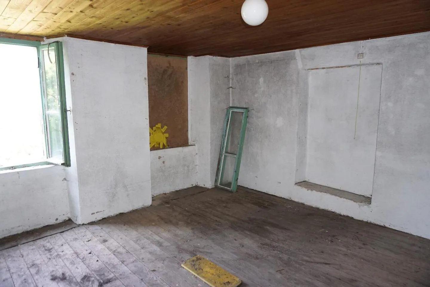 5 1/2-Room Village House in a Very Quiet, Sunny Location - Photo 6 of 13