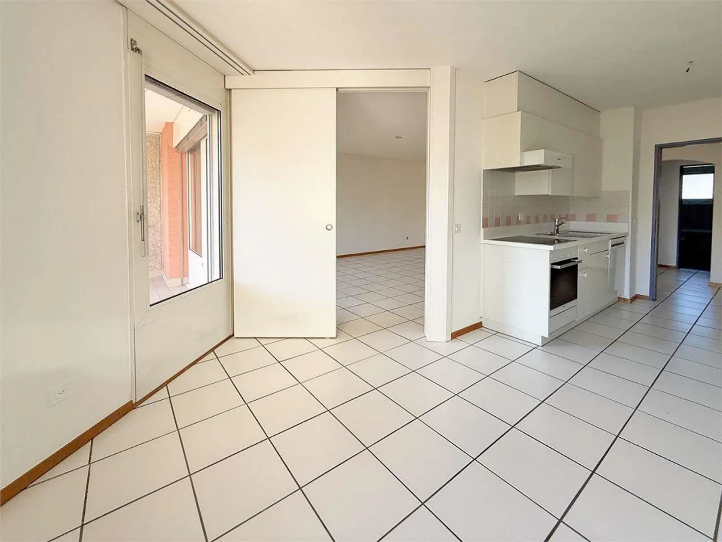 Equilibrio perfetto tra natura e praticità dei servizi - Photo 4 of 9