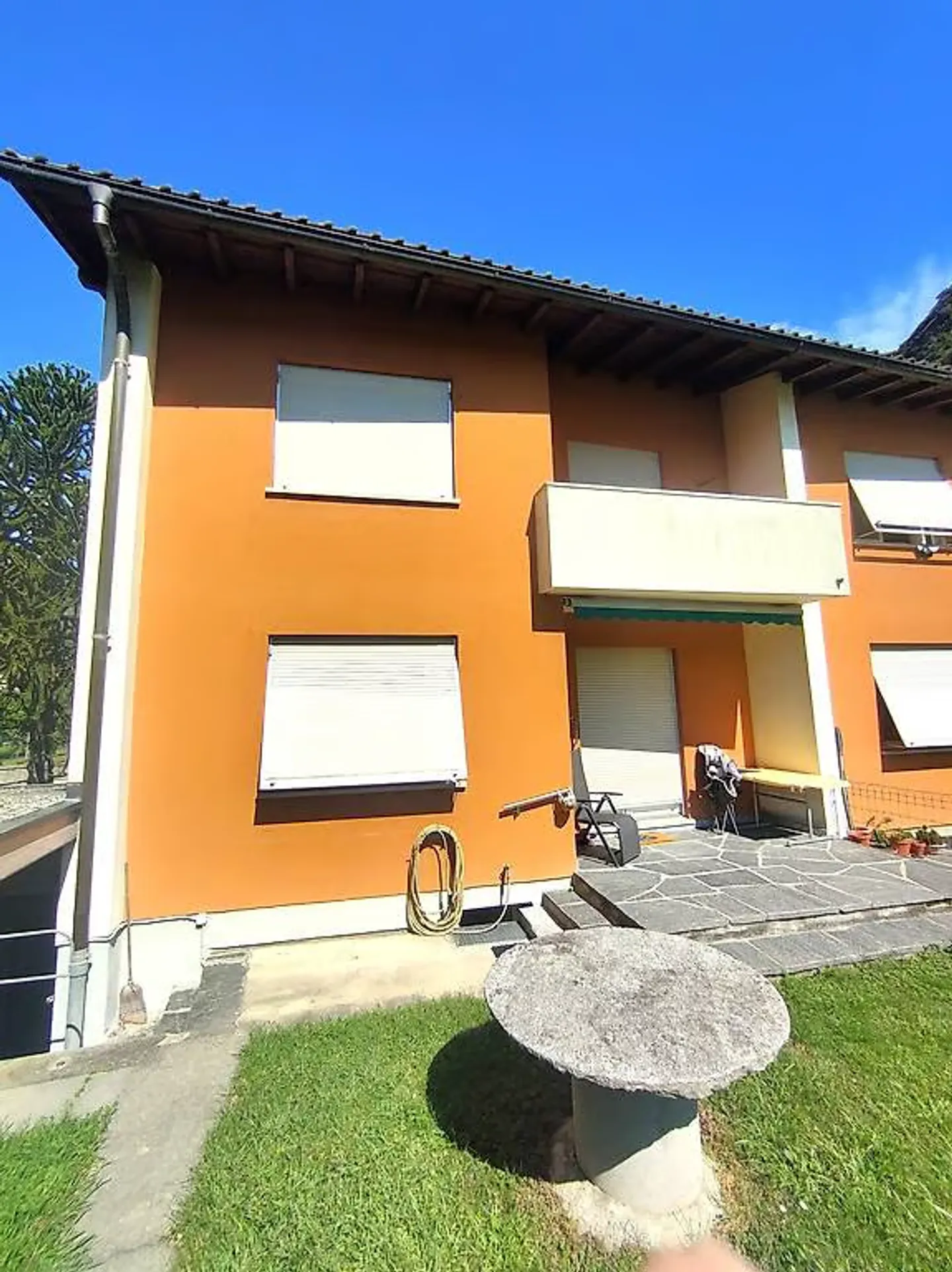 Charmantes Einfamilienhaus in Biasca - Foto 3 von 12