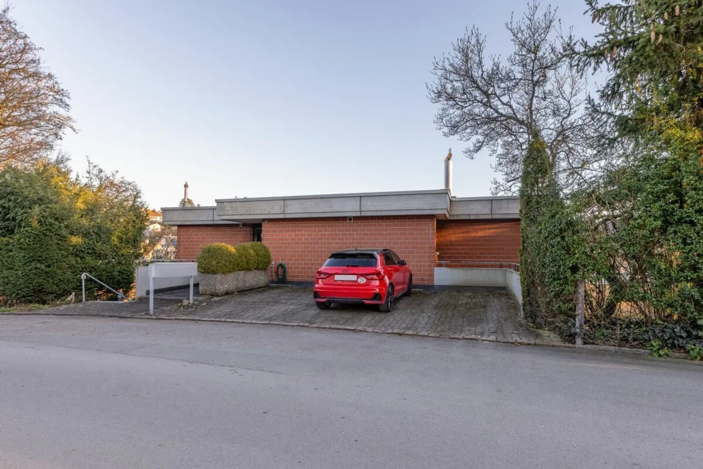 Modern Terrace House with Views - Photo 21 of 41