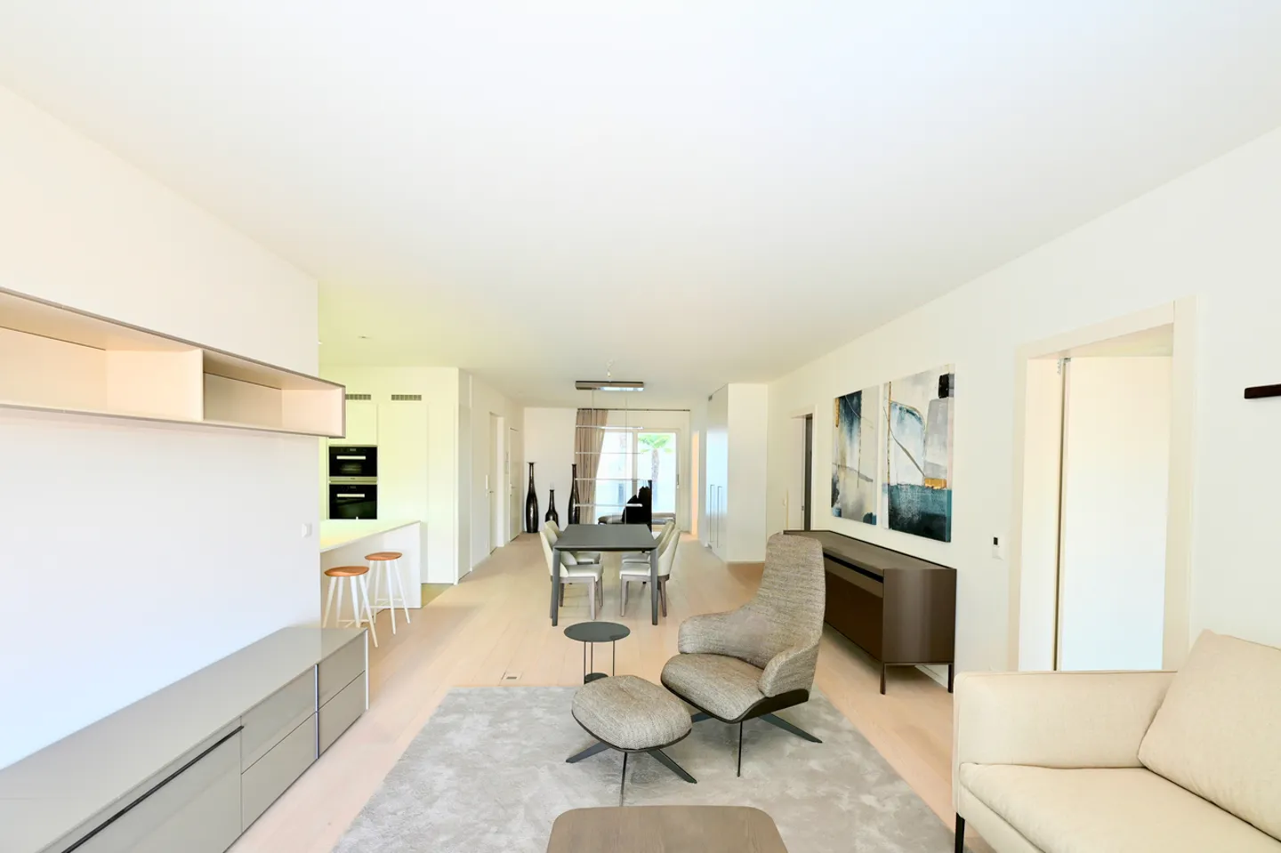 Modern Penthouse with Lake Lugano and Mountain View - Photo 6 of 16