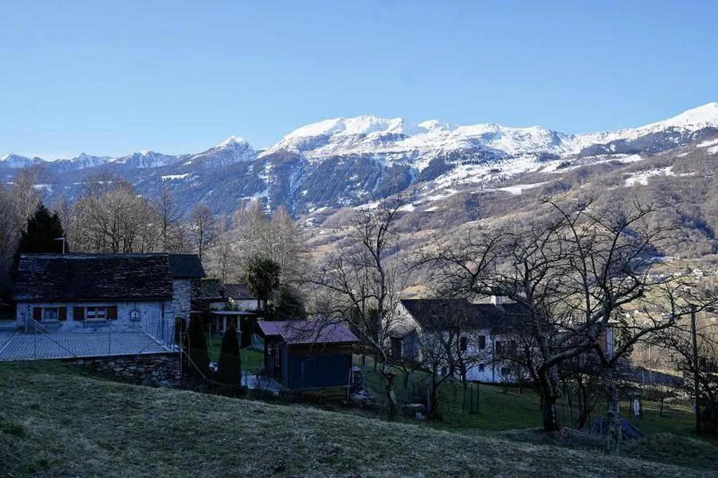 Sonniges Bauland im Bleniotal - Foto 10 von 13