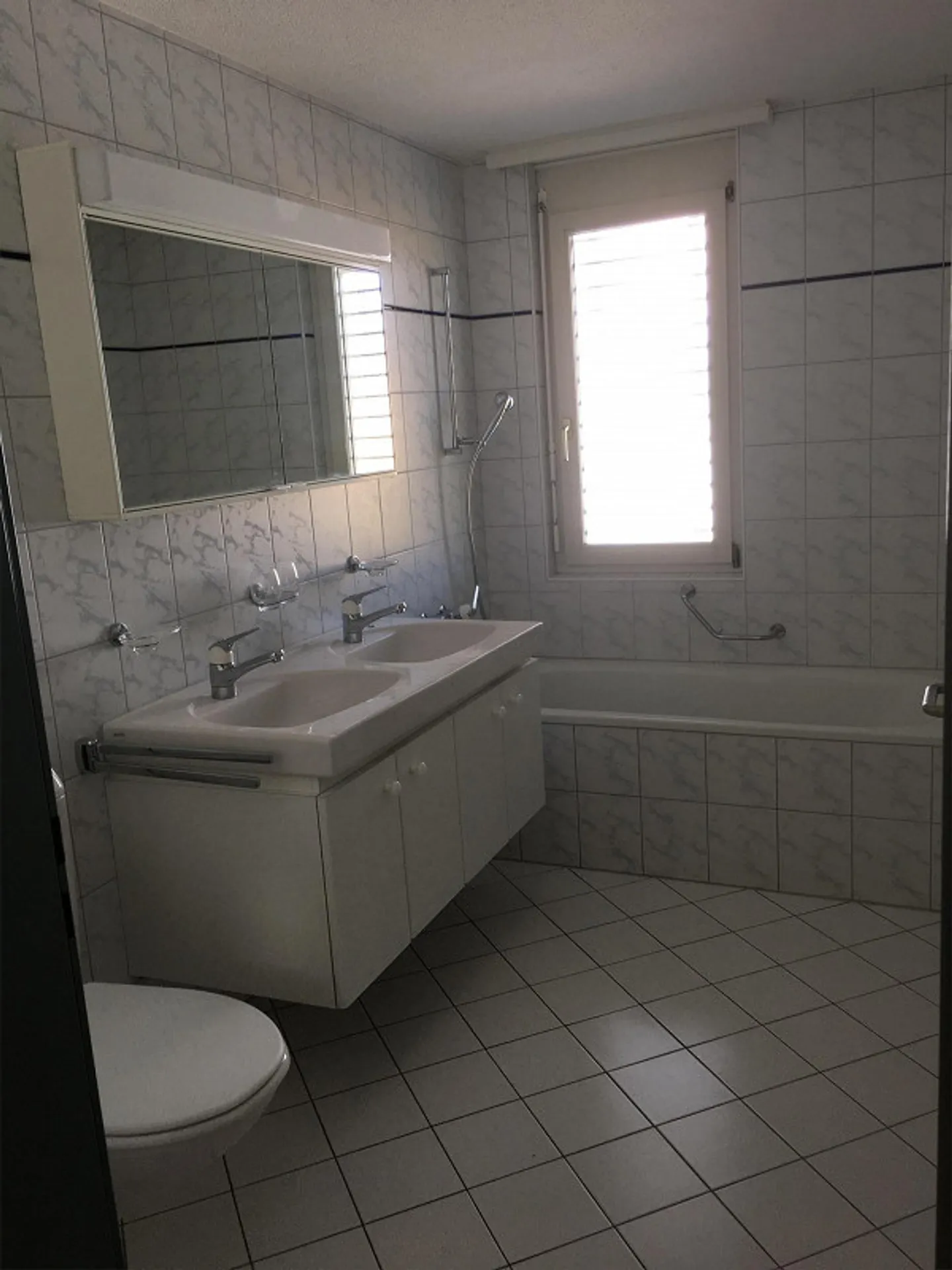 Helle Wohnung in zentraler Lage - Foto 3 von 6