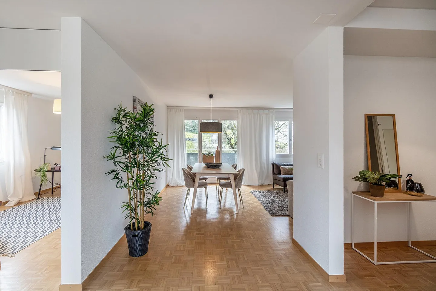 Unique Maisonette Apartment with Fireplace - Photo 10 of 13